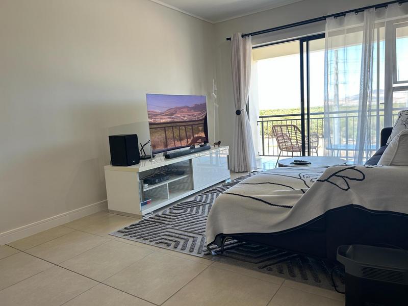 To Let 1 Bedroom Property for Rent in Sandown Western Cape